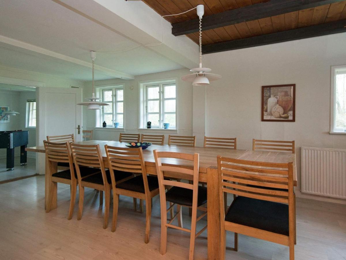 15 Person Holiday Home In Hundslund Ngoại thất bức ảnh